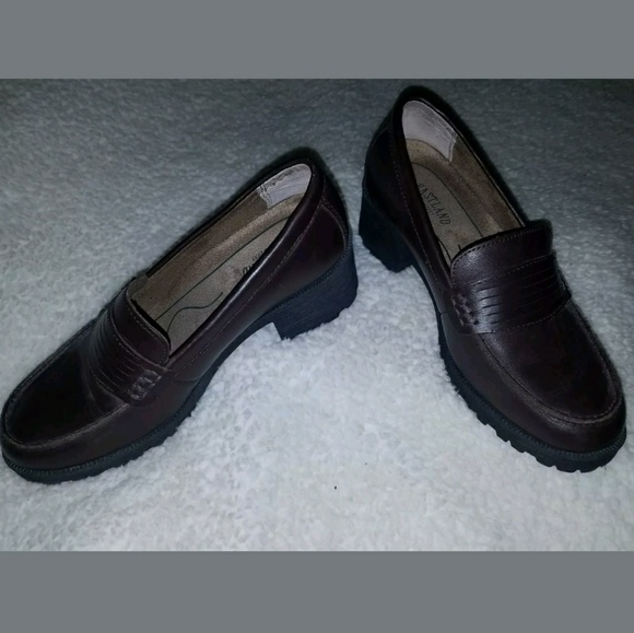 eastland newbury loafer